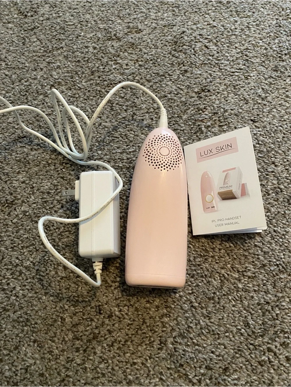 Lux Pink Hair Removal tool
